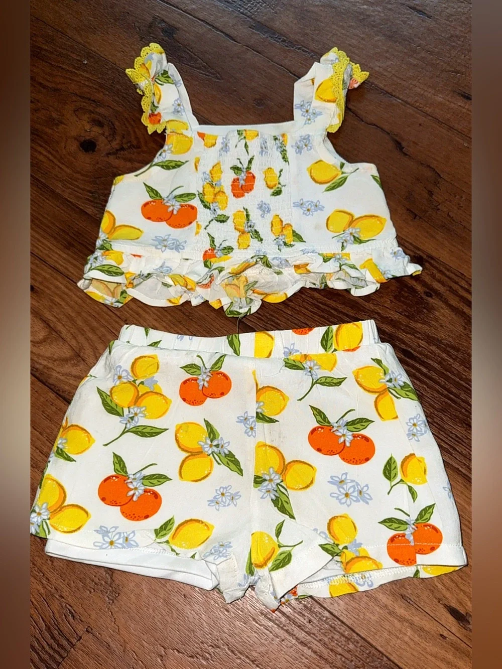 Rare Editions Toddler Girls 2 Piece Elastic Waistband Woven Short Set Lemons 2T